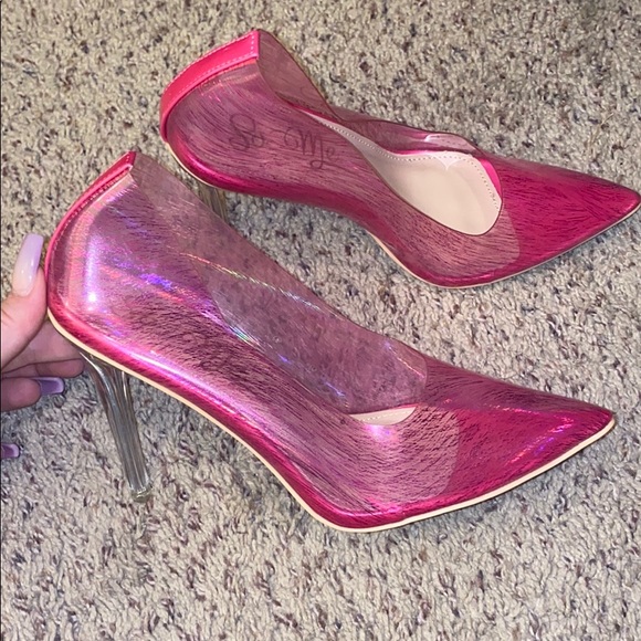 Heels - Picture 2 of 3